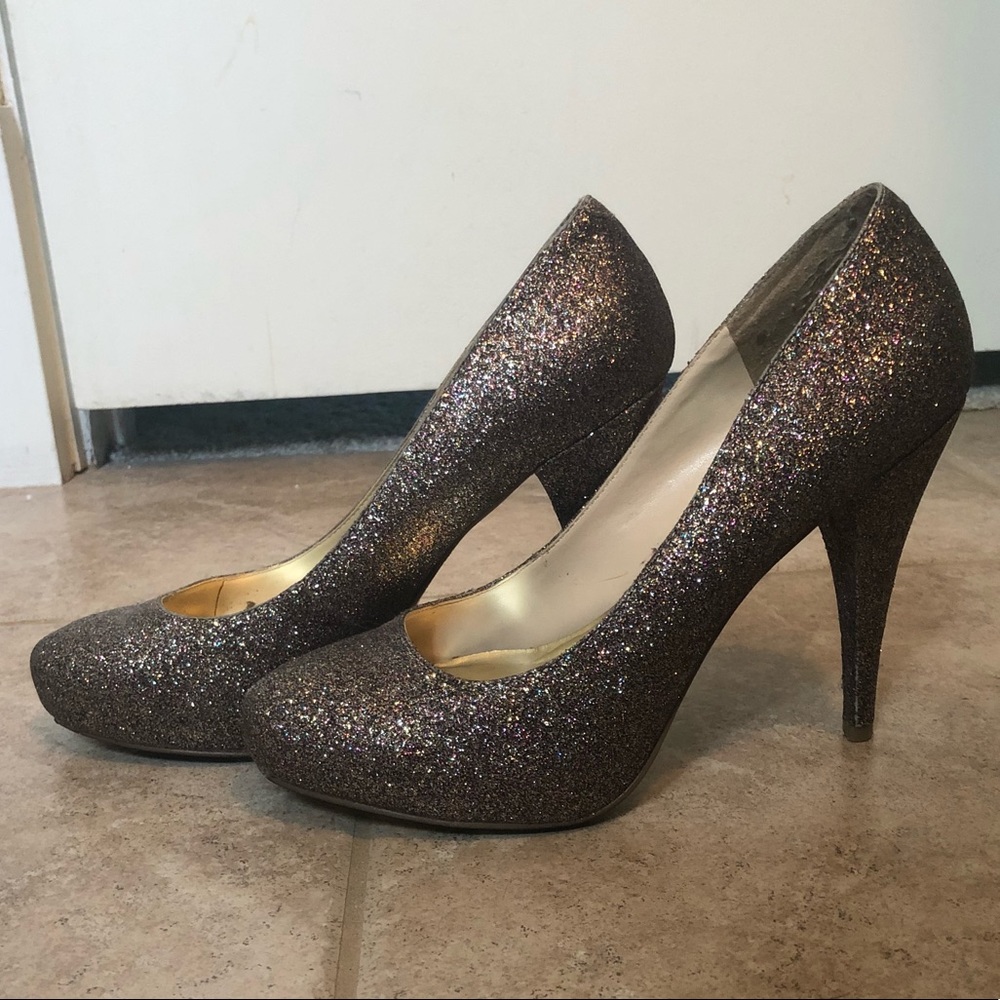 Steve Madden Gold Glitter Heels